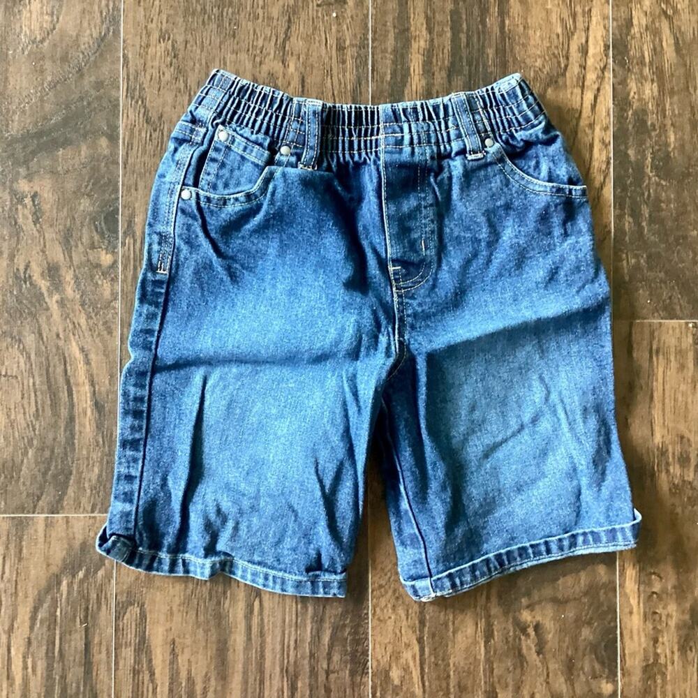 QP. Co. Jean Shorts